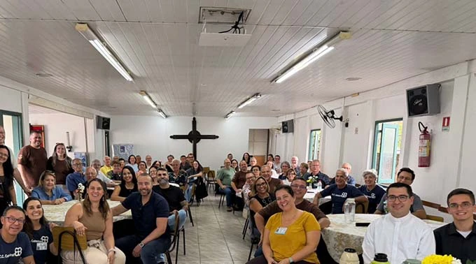 Sempre Encontrando marca início das atividades do ECC